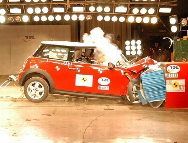 Die neue Mini hat beim Euro NCAP-Crashtest fünf Sterne erzielt. Foto: Auto-Reporter